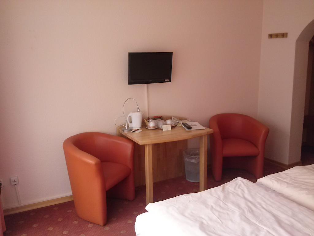 Hotel Garni Am Bowenberg Niederzissen Quarto foto